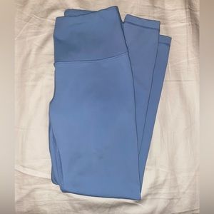 Blue athletic leggings!
